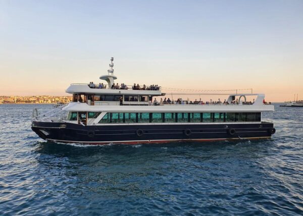 Event Boat 2 Bosphorus party boat hosting a 300 guest celebration
