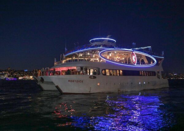 Bosphorus: Between Europe and Asia