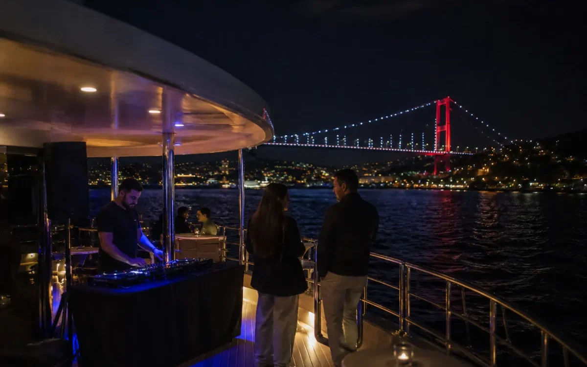 Bosphorus Cruise Ticket Price in 2026: A Complete Guide for Every Budget