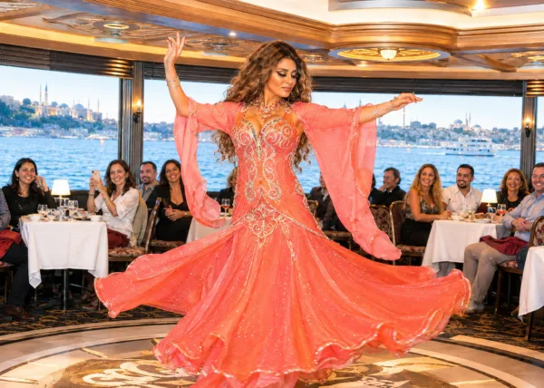 Bosphorus dinner cruise with oriental belly dance show