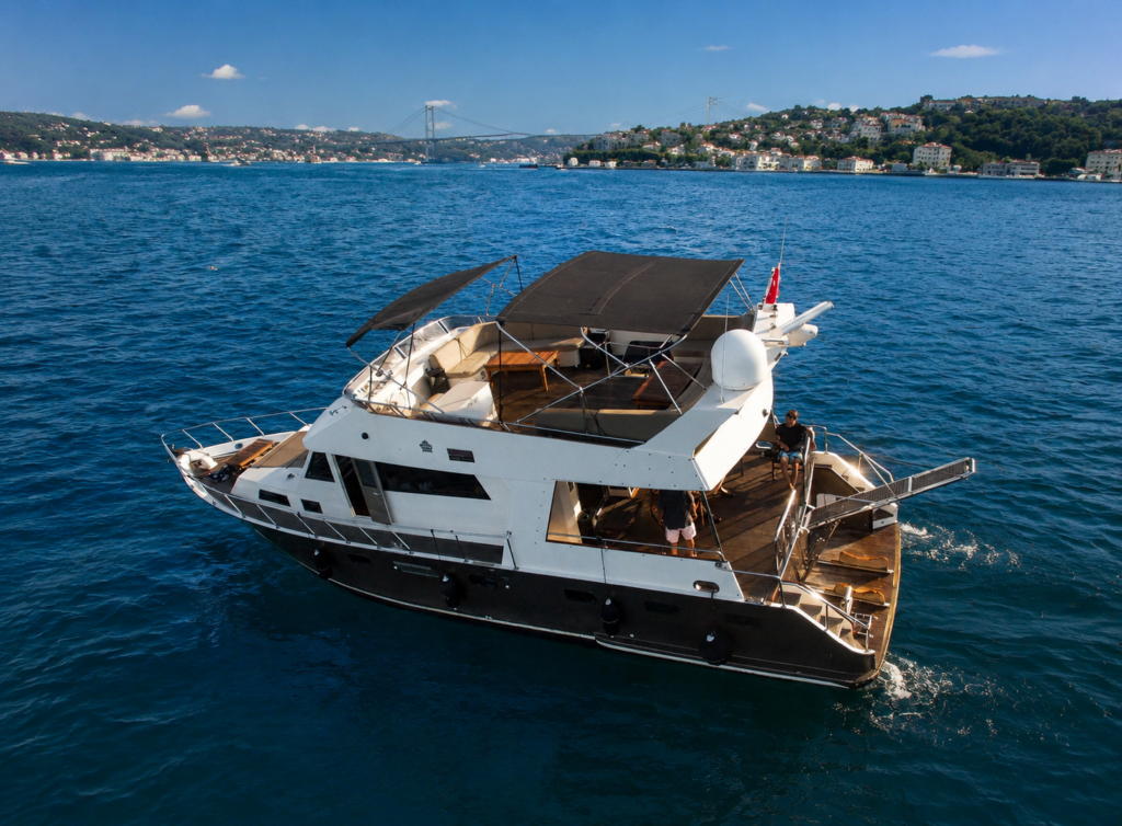 Bosporus 11 private yacht available for charter on the Bosphorus in Istanbul
