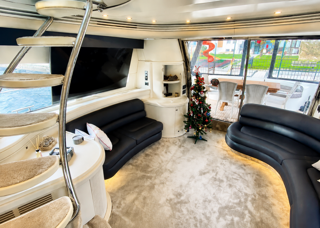 Bosporus 4 private yacht available for charter on the Bosphorus in Istanbul
