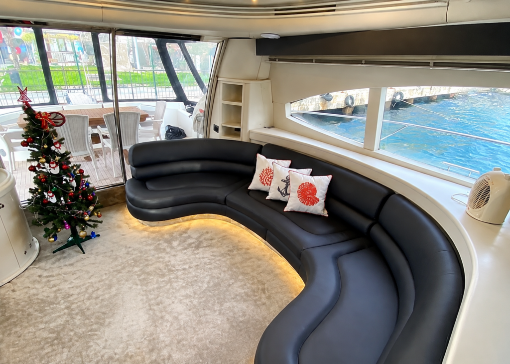 Bosporus 4 private yacht available for charter on the Bosphorus in Istanbul