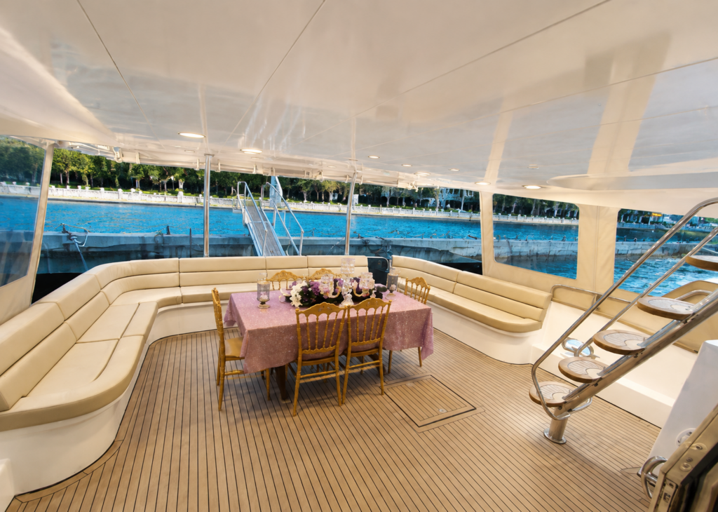 Bosporus 8 private yacht available for charter on the Bosphorus in Istanbul