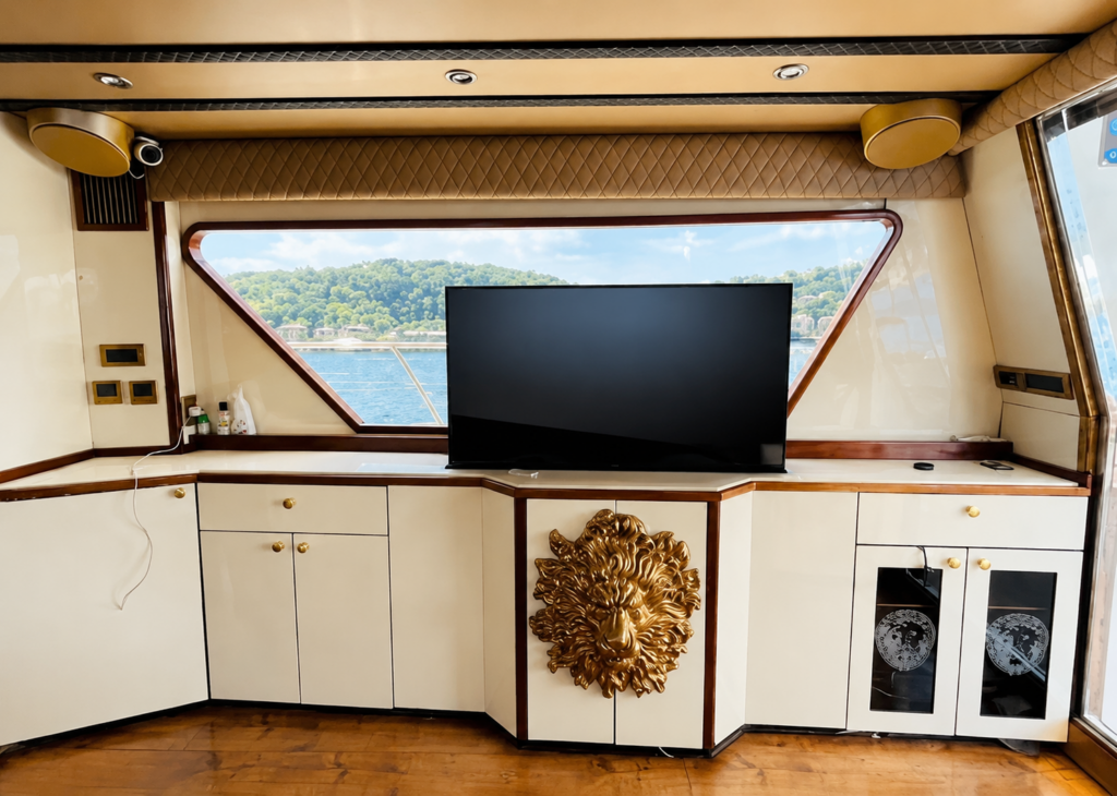 Bosporus 8 private yacht available for charter on the Bosphorus in Istanbul