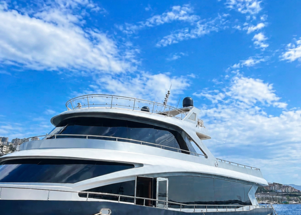 Event Boat 5 – Private Event Boat Charter on the Bosphorus