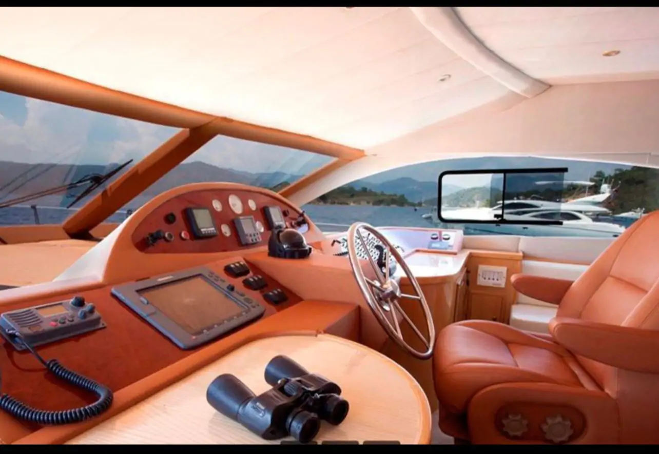 bosphorus 10 istanbul yacht renting