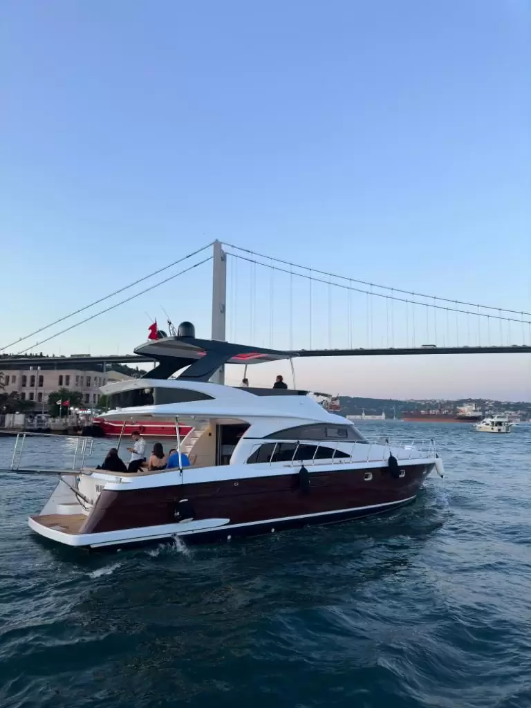 bosporus yacht renting