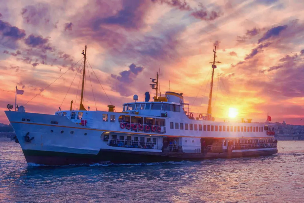 Bosphorus cruise tours istanbul